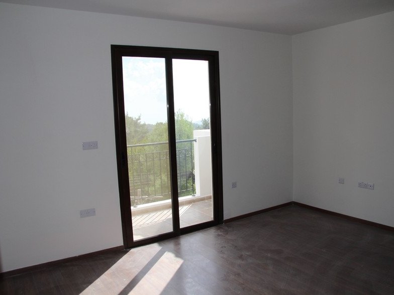 House (Maisonette) in Platres (Kato), Limassol for Sale