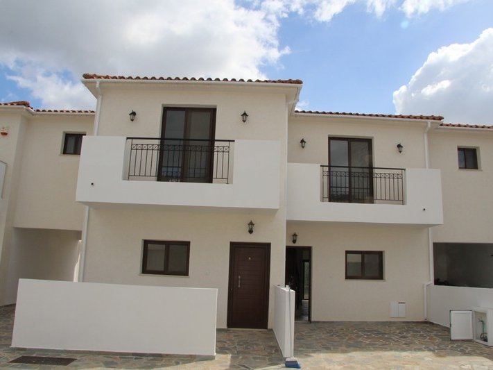 House (Maisonette) in Platres (Kato), Limassol for Sale