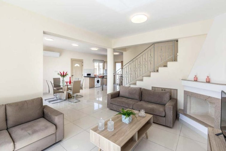 House (Detached) in Prodromi, Paphos for Sale