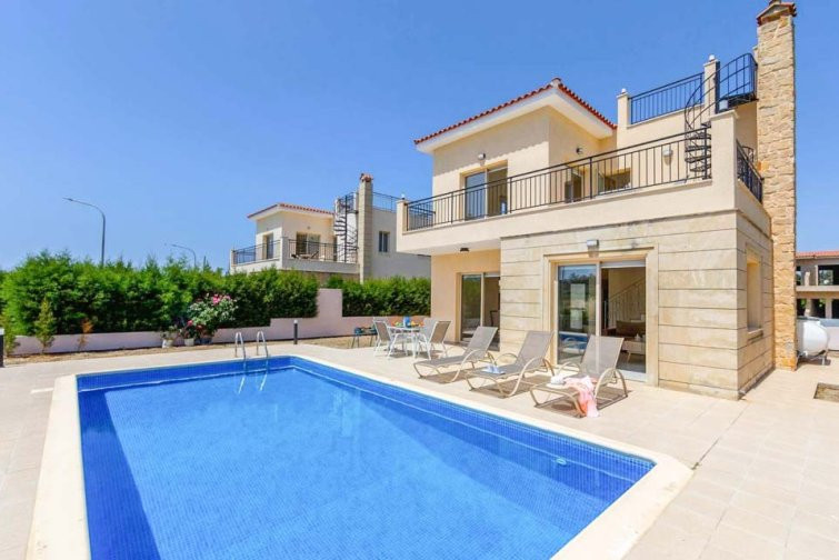 House (Detached) in Prodromi, Paphos for Sale