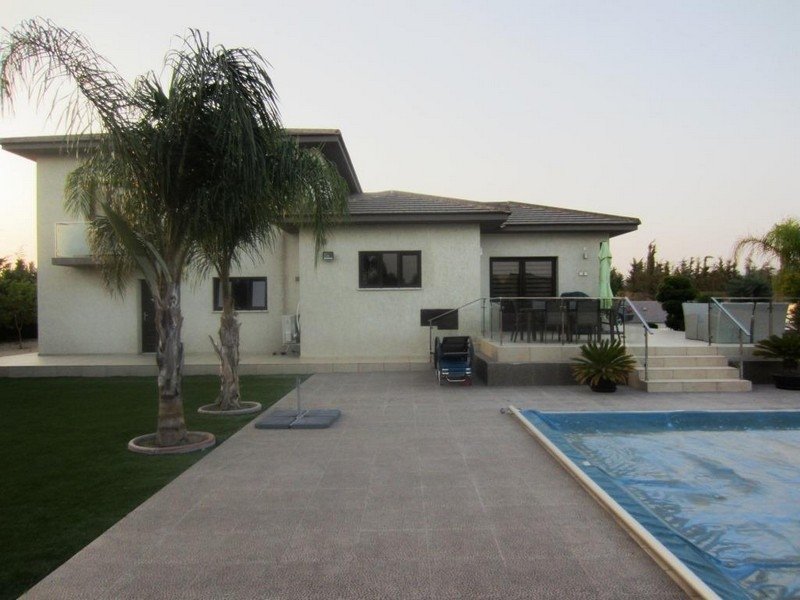 House (Detached) in Zygi, Larnaca for Sale