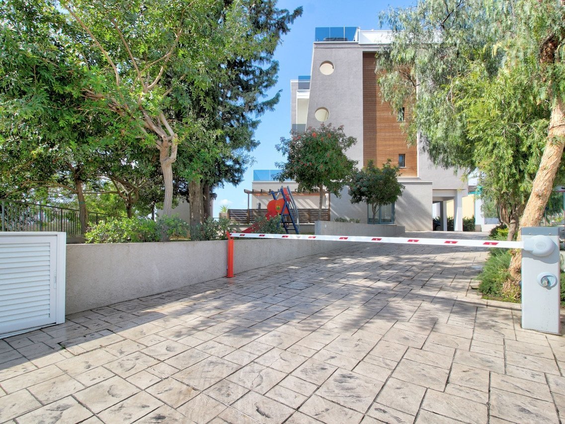 Apartment (Flat) in Moutagiaka Tourist Area, Limassol for Sale