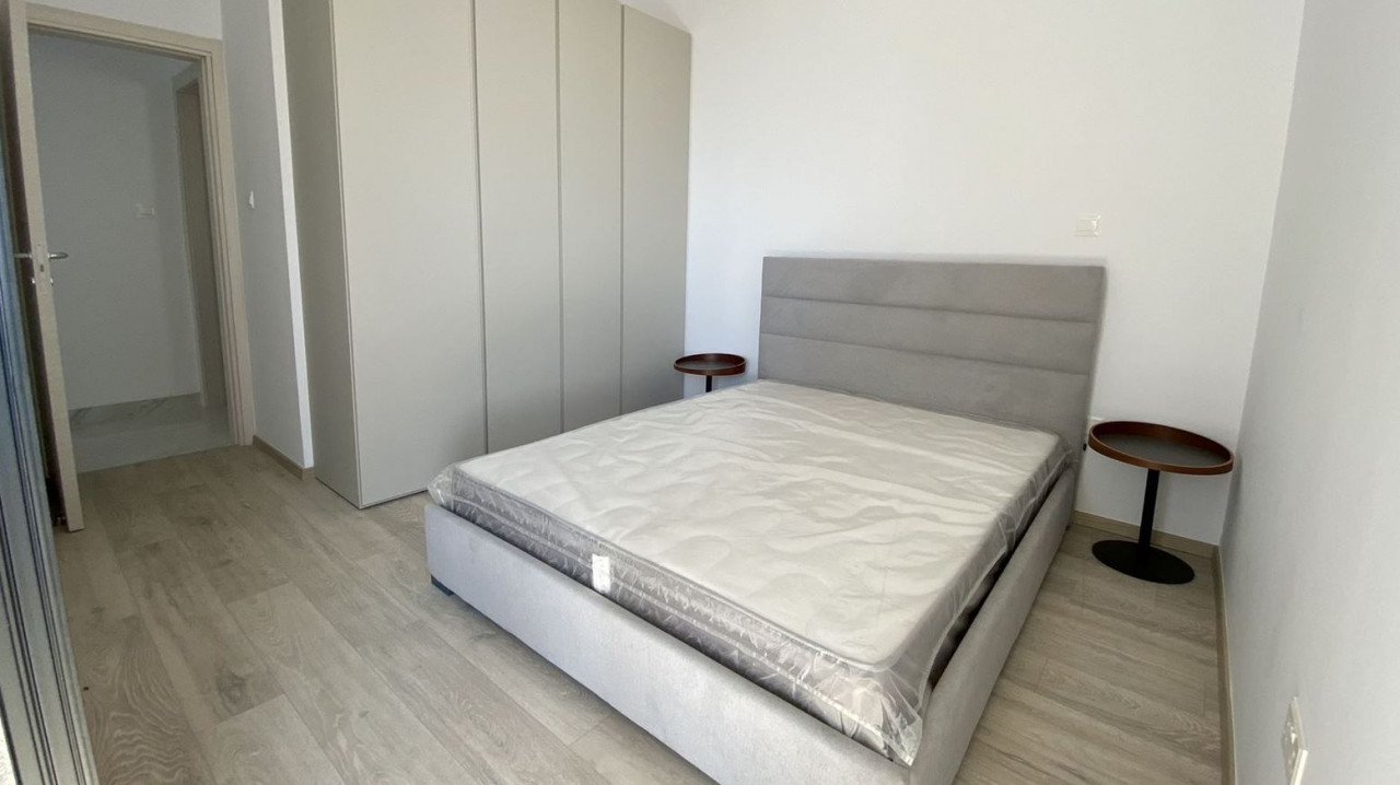 Apartment (Penthouse) in Potamos Germasoyias, Limassol for Sale