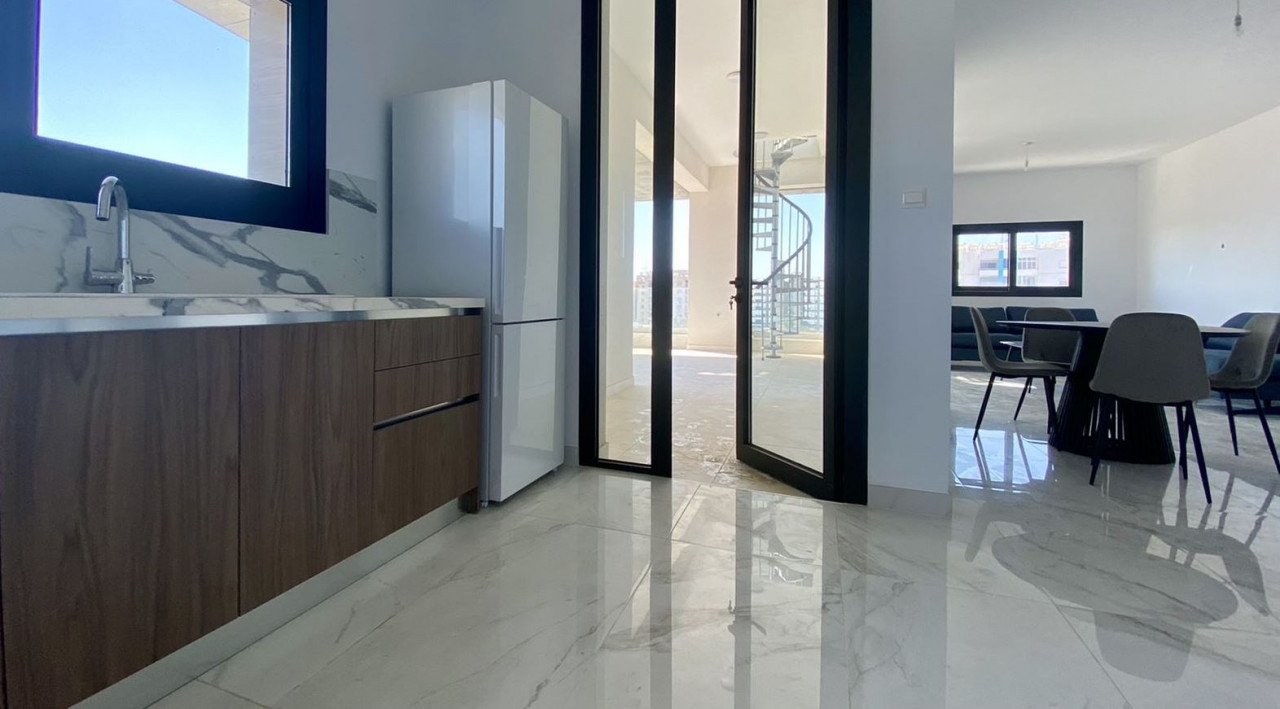 Apartment (Penthouse) in Potamos Germasoyias, Limassol for Sale