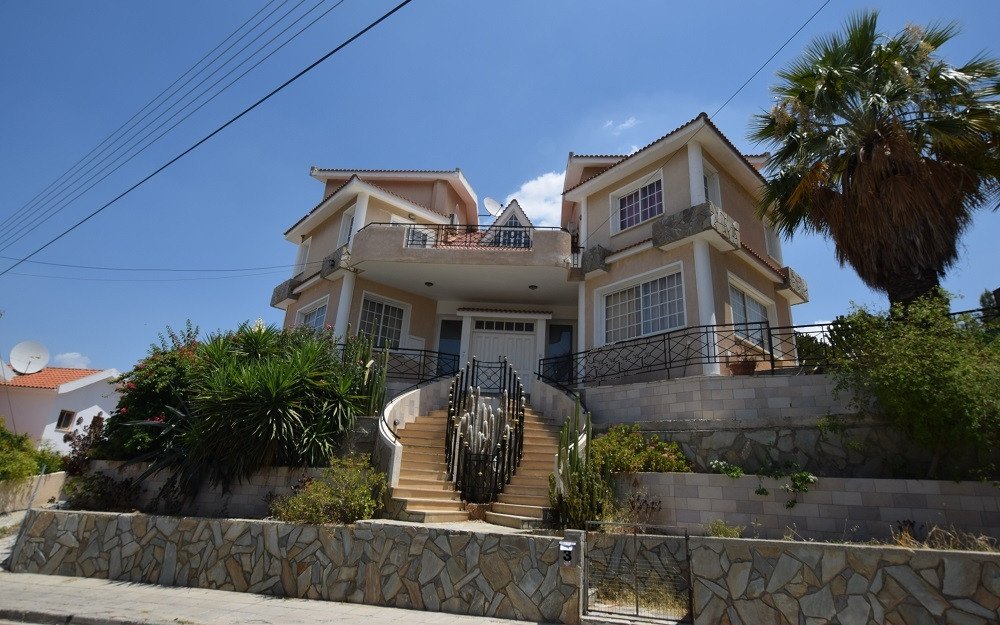 House (Detached) in Engomi, Nicosia for Sale
