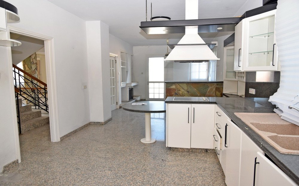 House (Detached) in Engomi, Nicosia for Sale