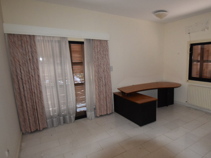 House (Detached) in Strovolos, Nicosia for Sale