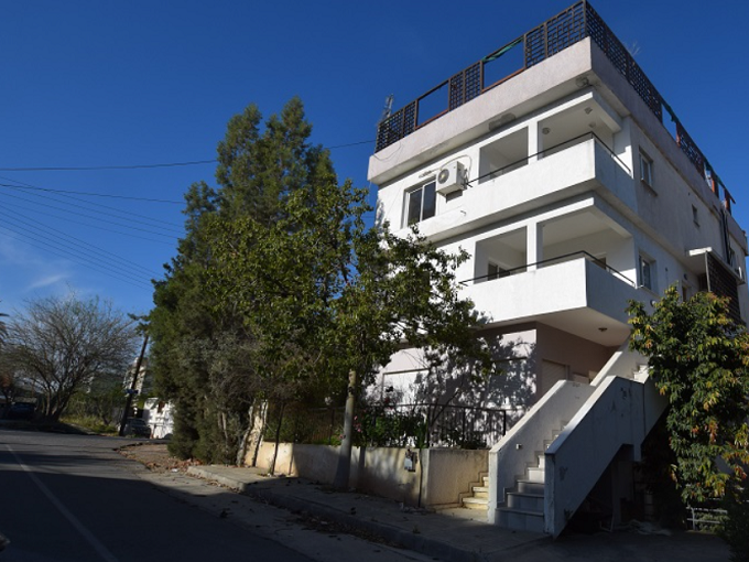Building (Default) in Lykavitos, Nicosia for Sale