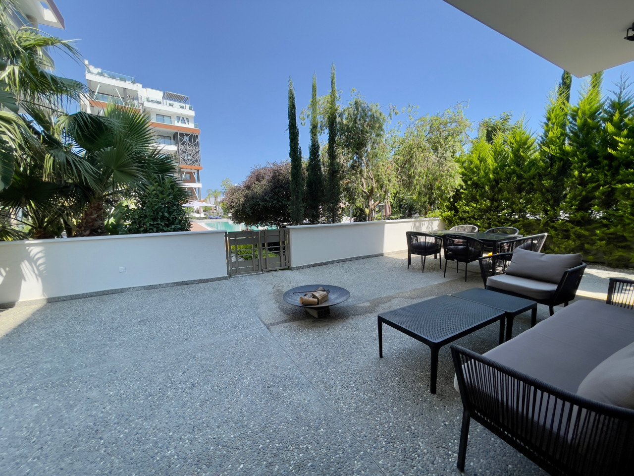 House (Semi detached) in Germasoyia Tourist Area, Limassol for Sale