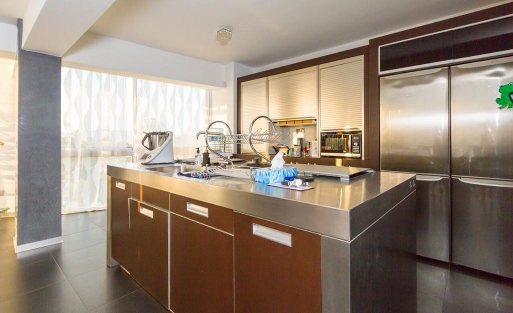 Apartment (Penthouse) in Strovolos, Nicosia for Sale