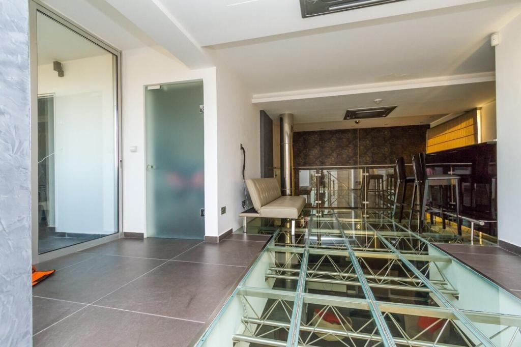 Apartment (Penthouse) in Strovolos, Nicosia for Sale