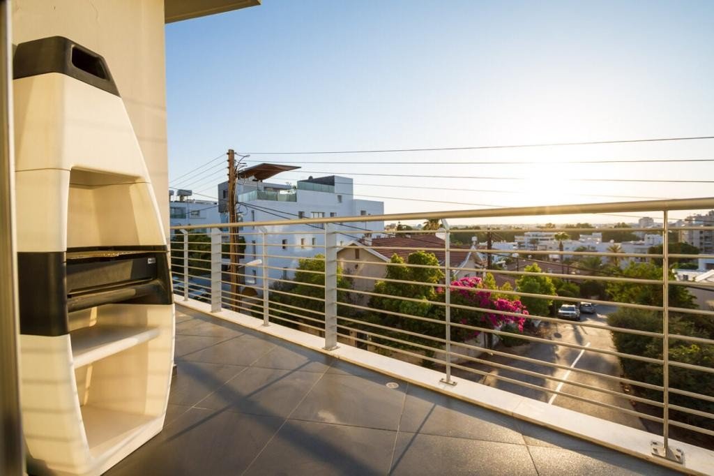 Apartment (Penthouse) in Strovolos, Nicosia for Sale