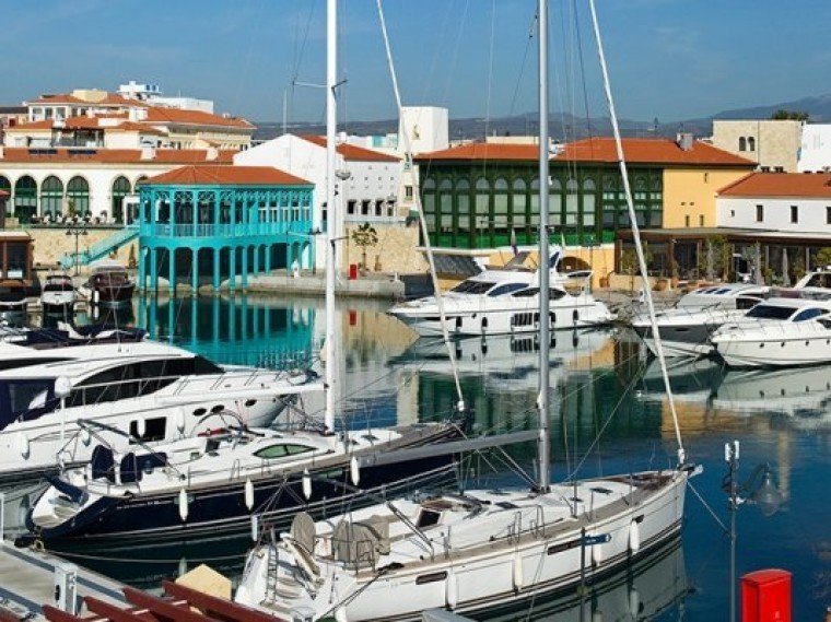 Apartment (Flat) in Limassol Marina Area, Limassol for Sale