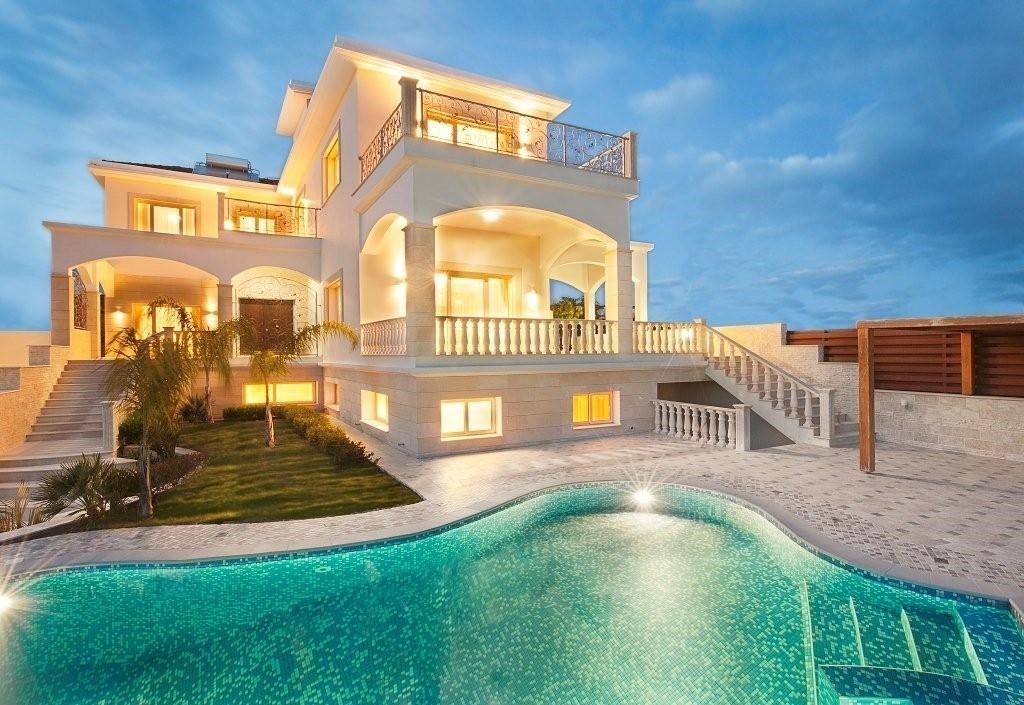 House (Detached) in Agios Tychonas, Limassol for Sale