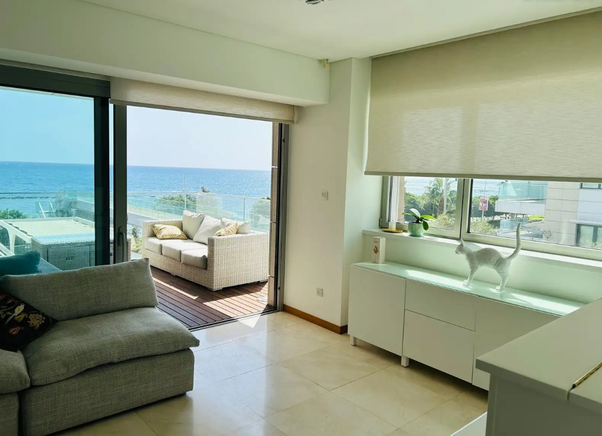 Apartment (Flat) in Neapoli, Limassol for Sale