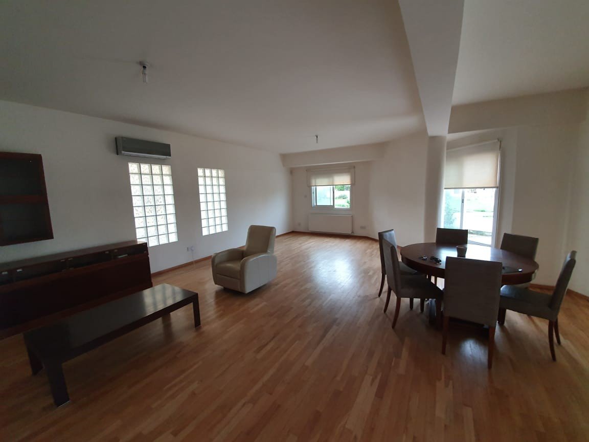 House (Detached) in Strovolos, Nicosia for Sale