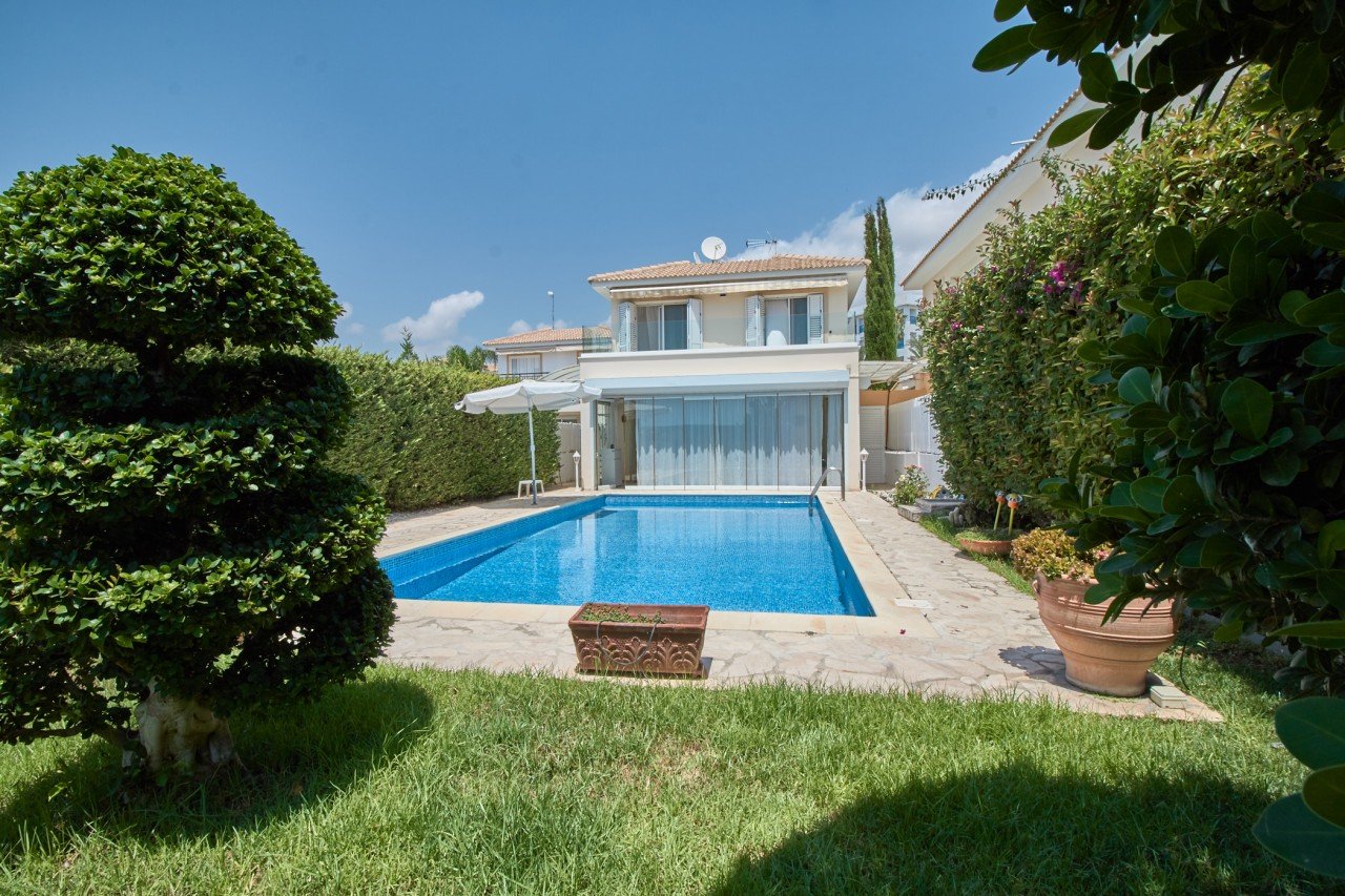 House (Detached) in Coral Bay, Paphos for Sale