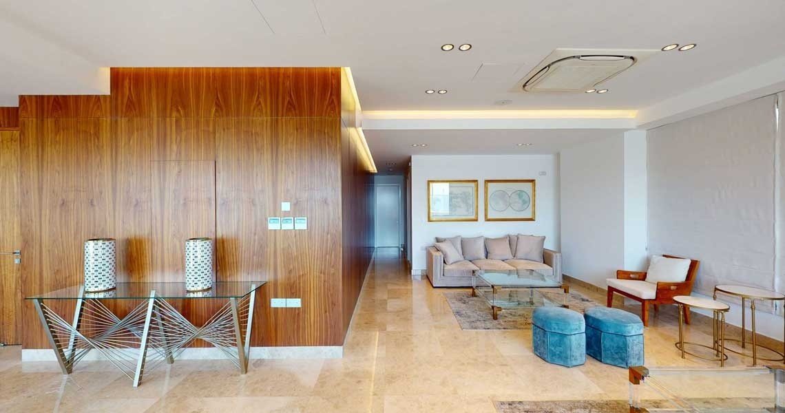 Apartment (Penthouse) in Moutagiaka Tourist Area, Limassol for Sale