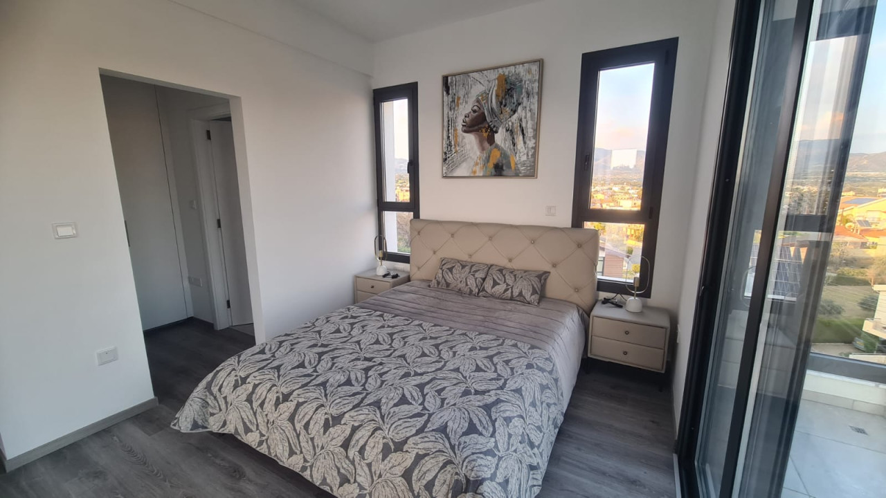 Apartment (Penthouse) in Parekklisia, Limassol for Sale