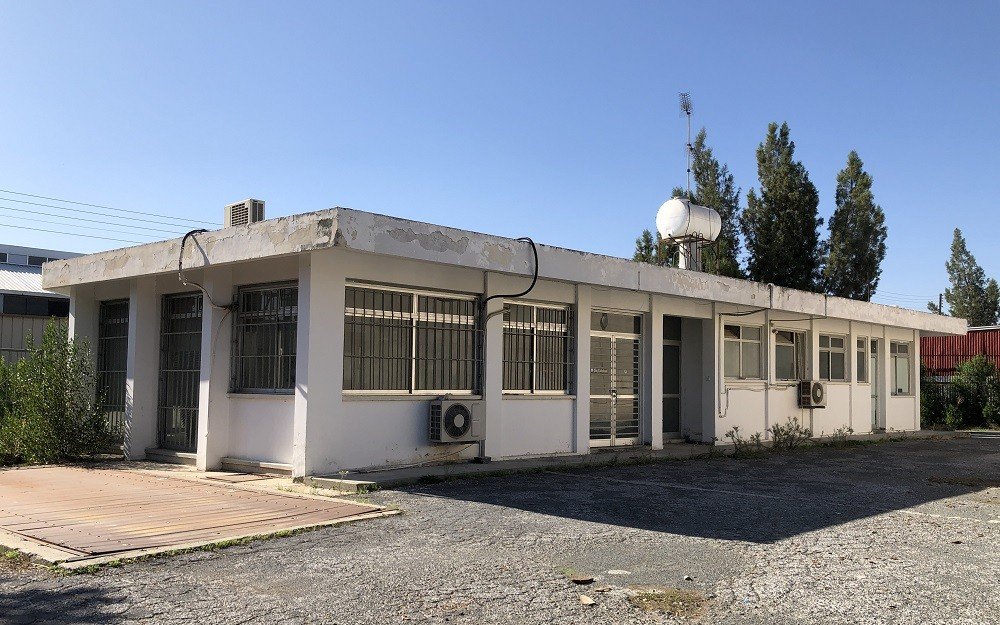 Commercial (Warehouse) in Kaimakli, Nicosia for Sale