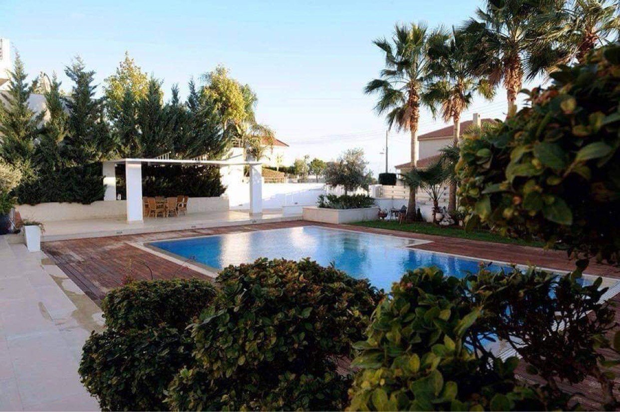 House (Detached) in Agios Tychonas, Limassol for Sale