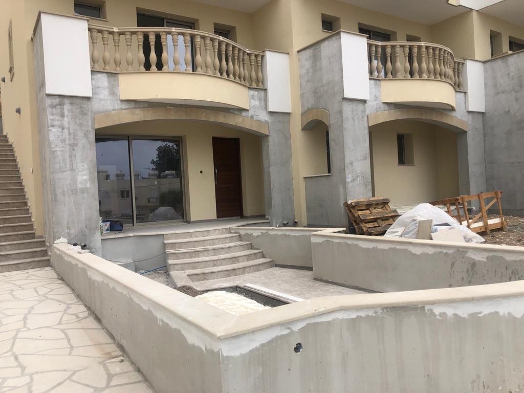 Apartment (Flat) in Universal, Paphos for Sale
