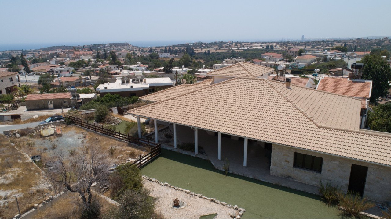 House (Detached) in Maroni, Larnaca for Sale