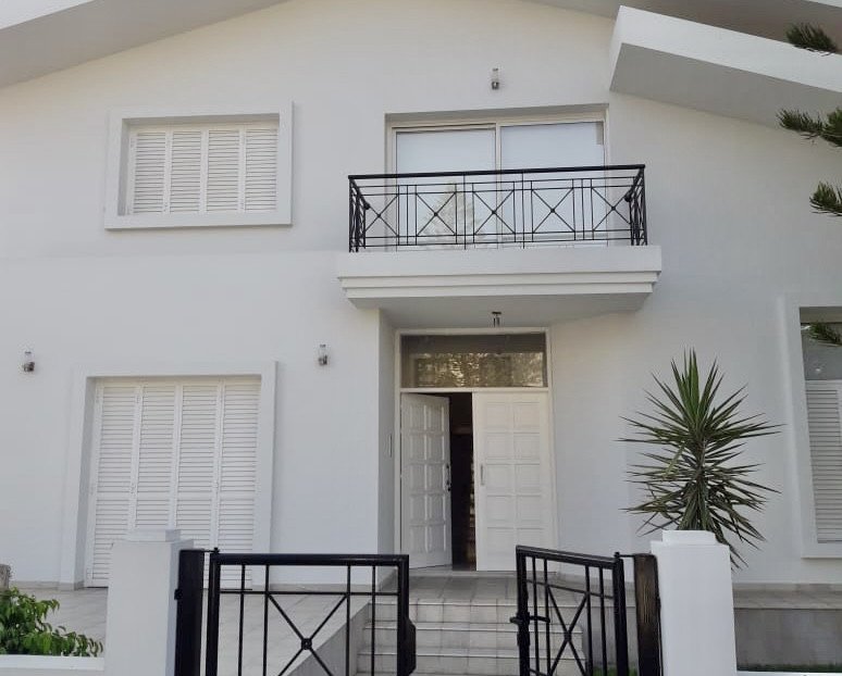 House (Detached) in Latsia, Nicosia for Sale