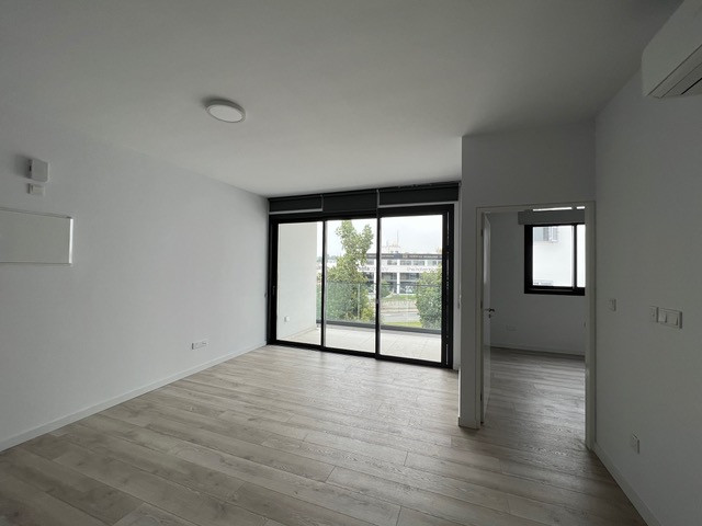 Building (Default) in Strovolos, Nicosia for Sale