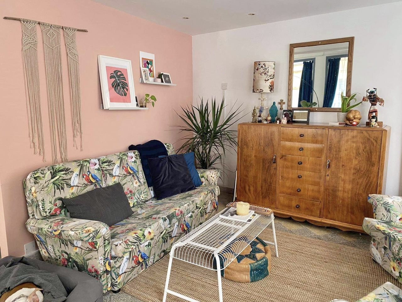Apartment (Flat) in City Center, Nicosia for Rent