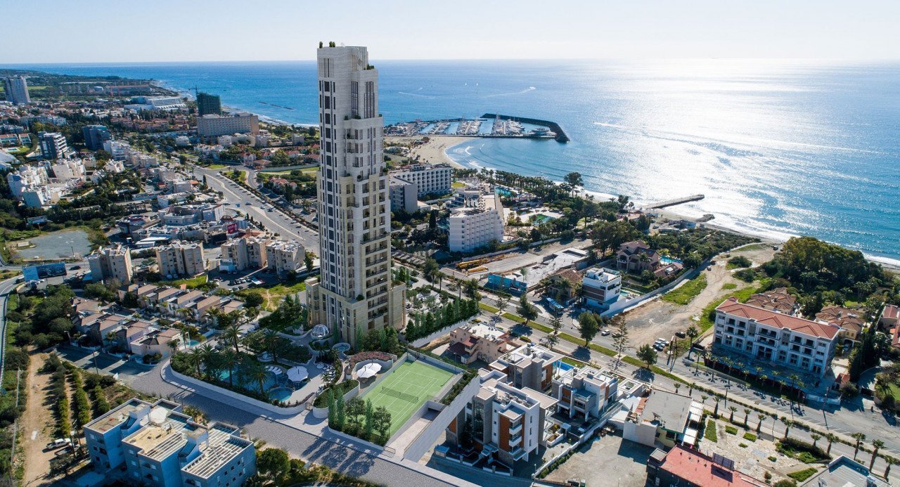 Apartment (Penthouse) in Agios Tychonas, Limassol for Sale