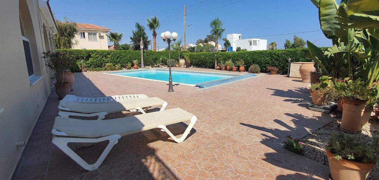 House (Detached) in Livadia, Larnaca for Sale