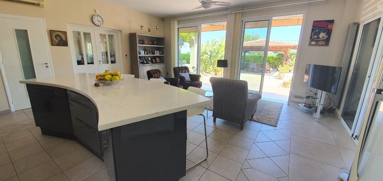 House (Detached) in Livadia, Larnaca for Sale