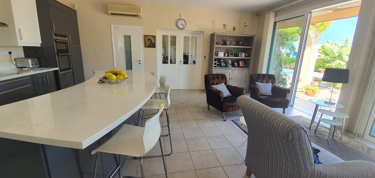 House (Detached) in Livadia, Larnaca for Sale