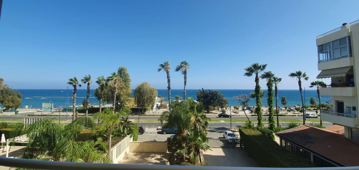 Apartment (Flat) in Moutagiaka Tourist Area, Limassol for Sale
