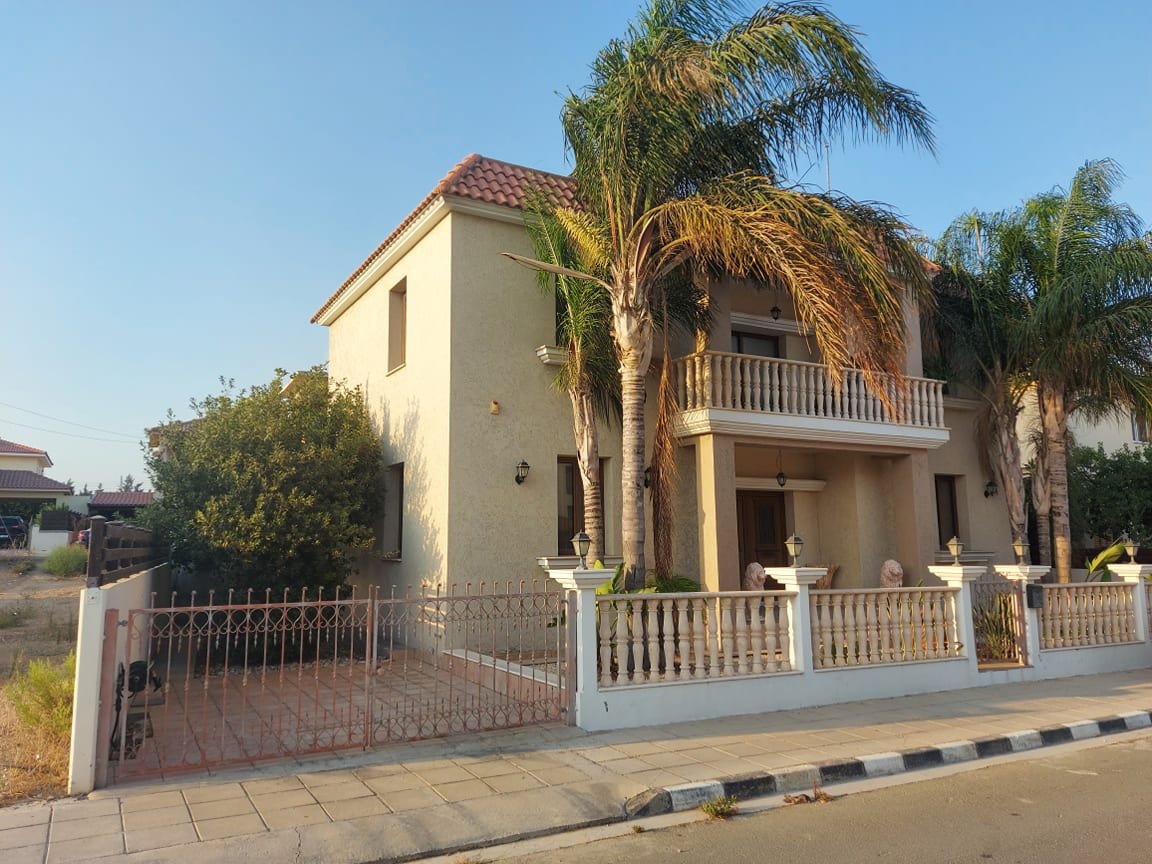 House (Detached) in Zygi, Larnaca for Sale