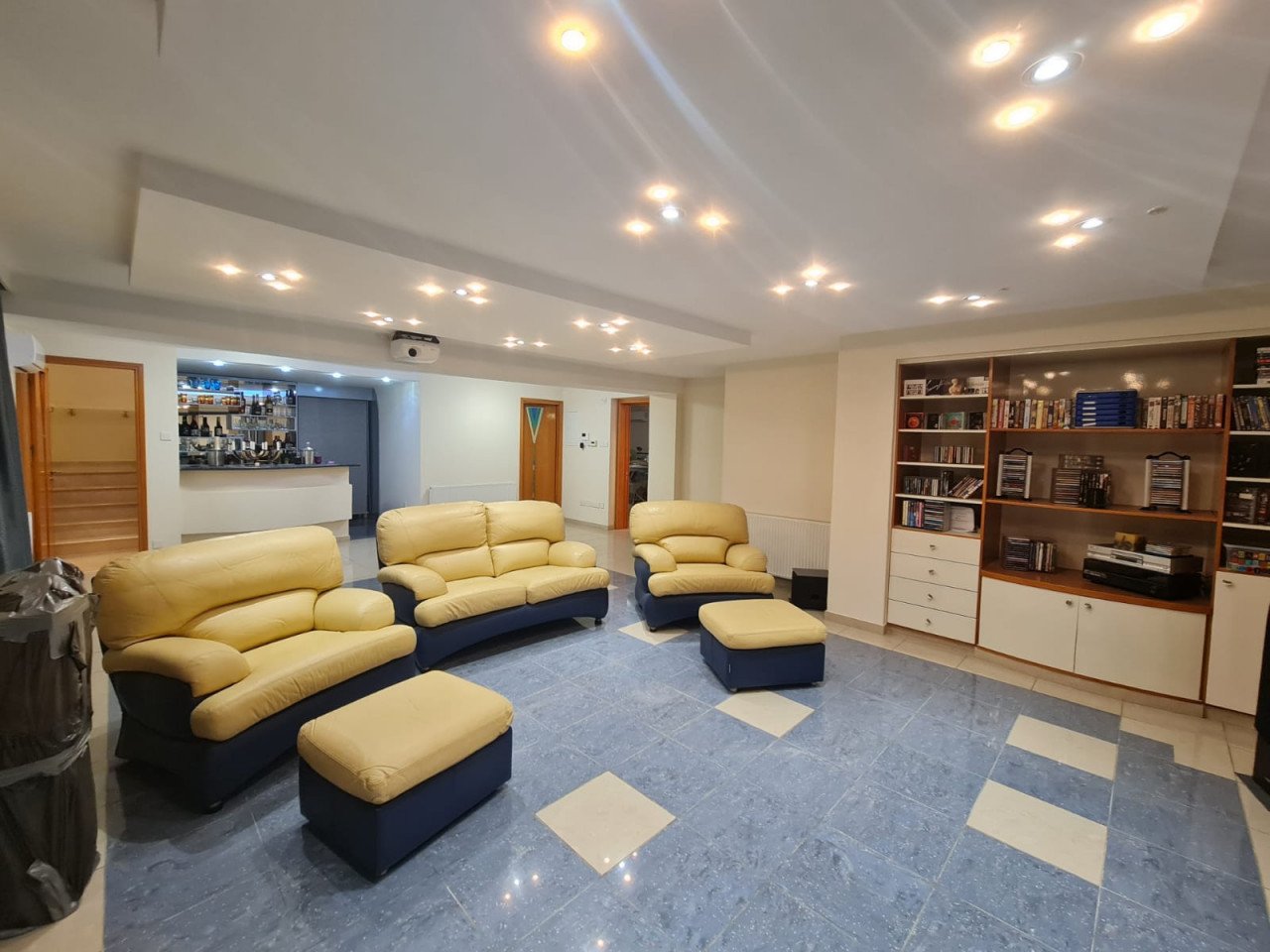 House (Detached) in Agios Tychonas, Limassol for Sale