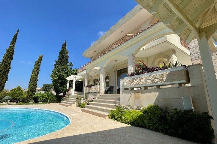House (Detached) in Agios Tychonas, Limassol for Sale