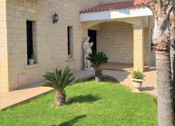 House (Detached) in Trachoni, Limassol for Rent