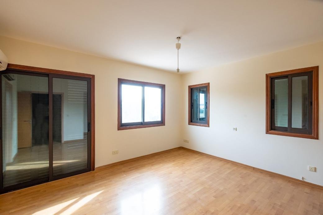 House (Detached) in Strovolos, Nicosia for Sale