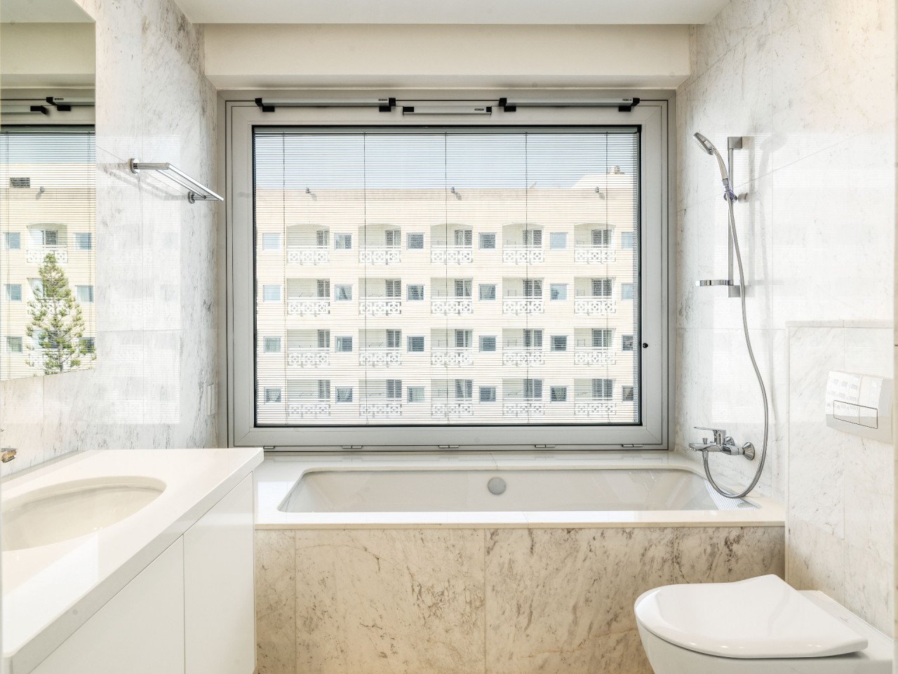 Apartment (Flat) in Saint Raphael Area, Limassol for Rent