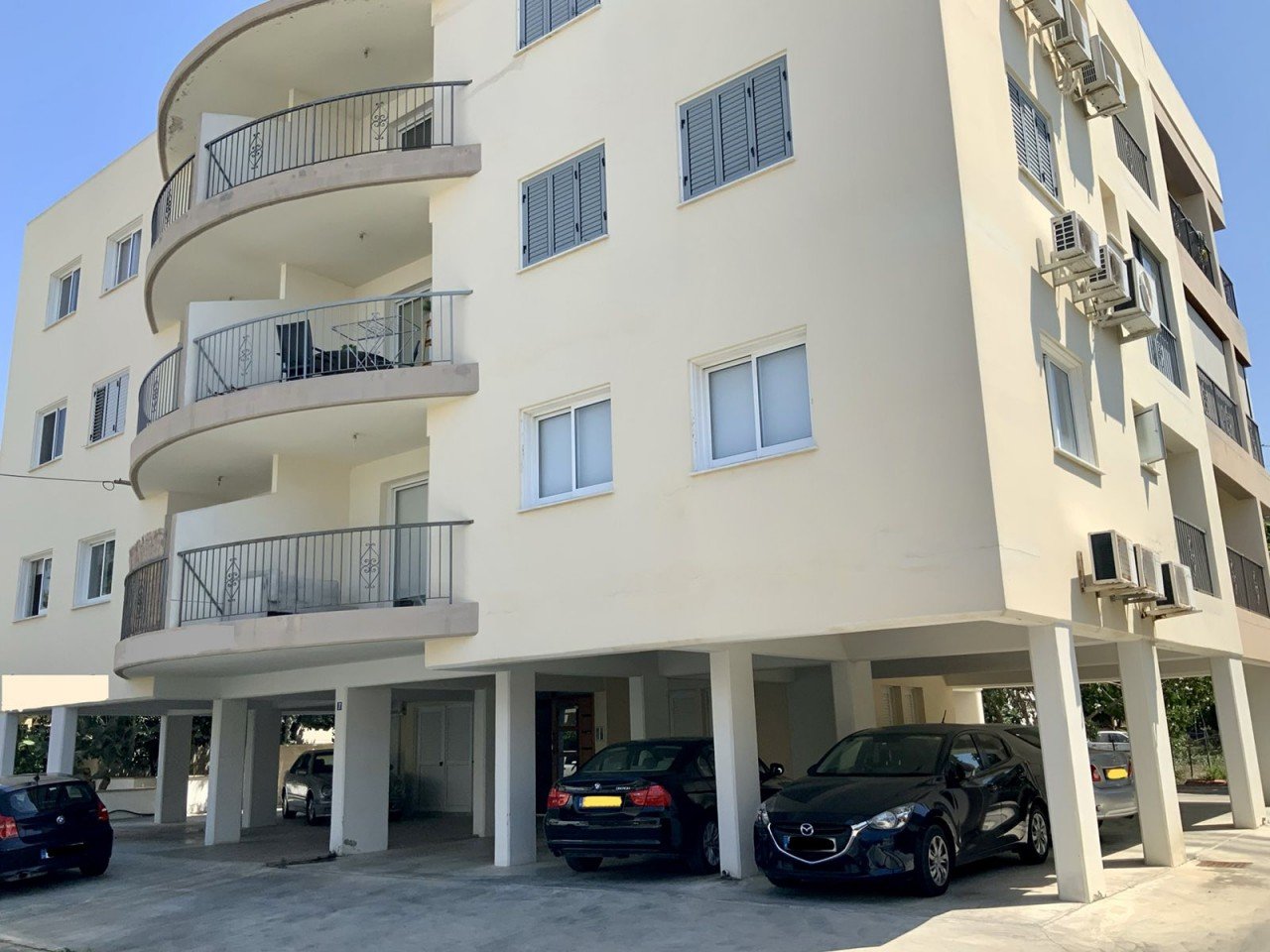Apartment (Flat) in Agios Dometios, Nicosia for Sale