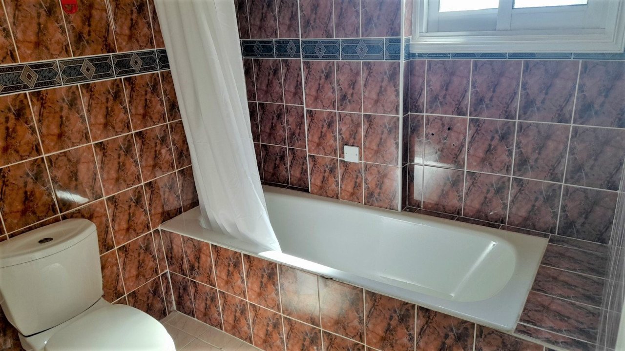 Apartment (Penthouse) in Lykavitos, Nicosia for Sale