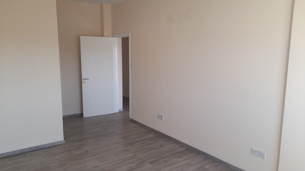 Apartment (Penthouse) in Lykavitos, Nicosia for Sale