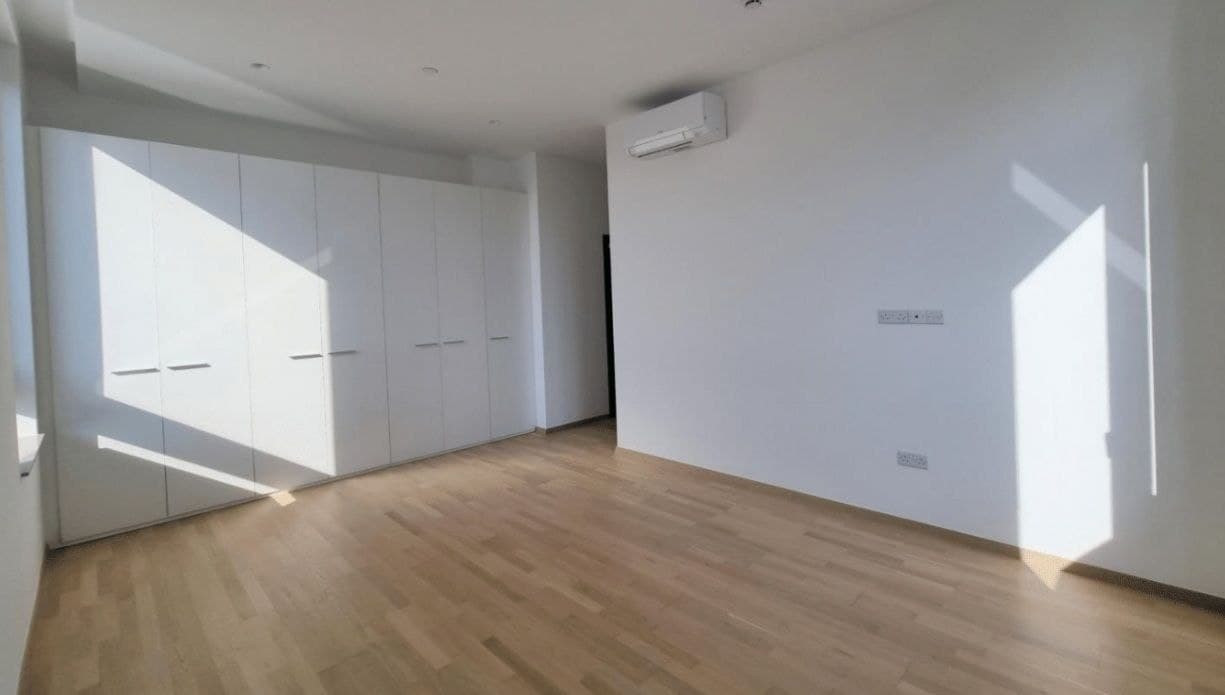 Apartment (Flat) in Germasoyia Tourist Area, Limassol for Sale