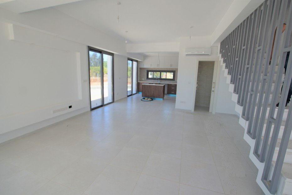 House (Detached) in Trachoni, Limassol for Sale