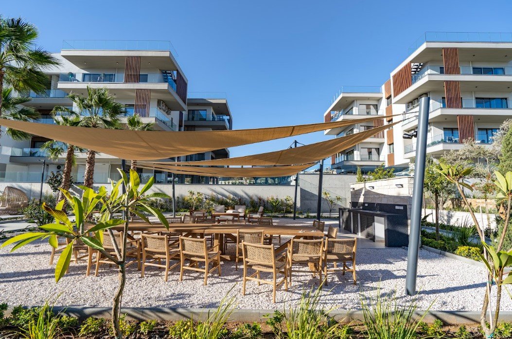 Apartment (Penthouse) in Moutagiaka, Limassol for Sale