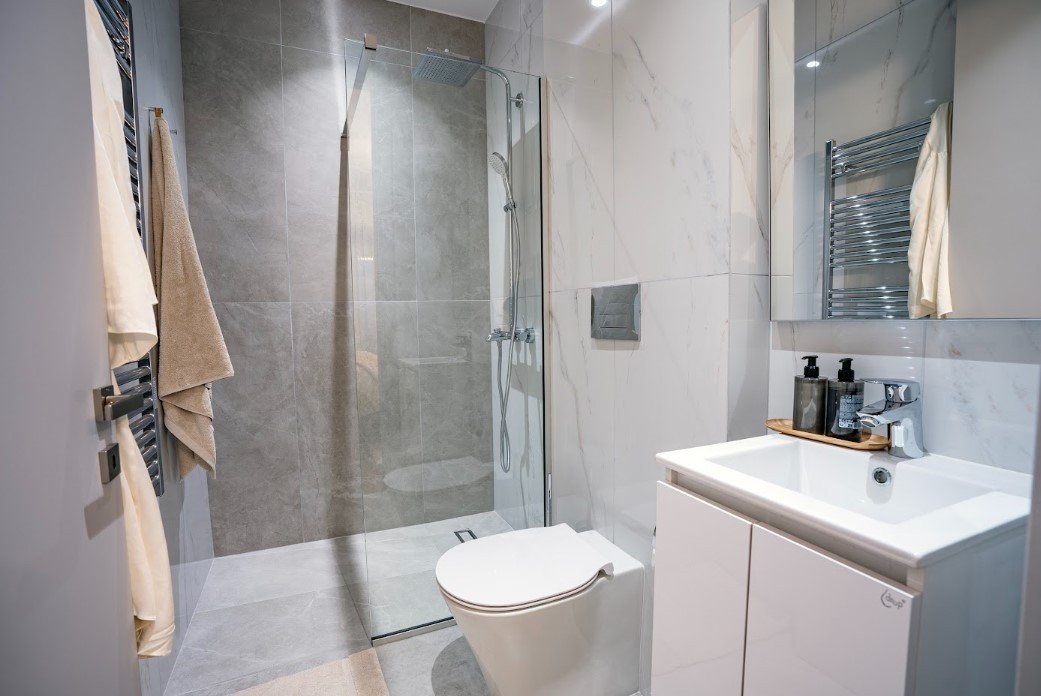 Apartment (Penthouse) in Moutagiaka, Limassol for Sale
