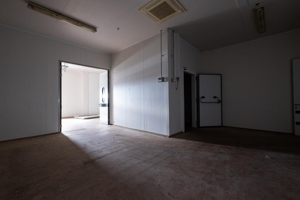 Commercial (Warehouse/Factory) in Tremithousa, Paphos for Sale