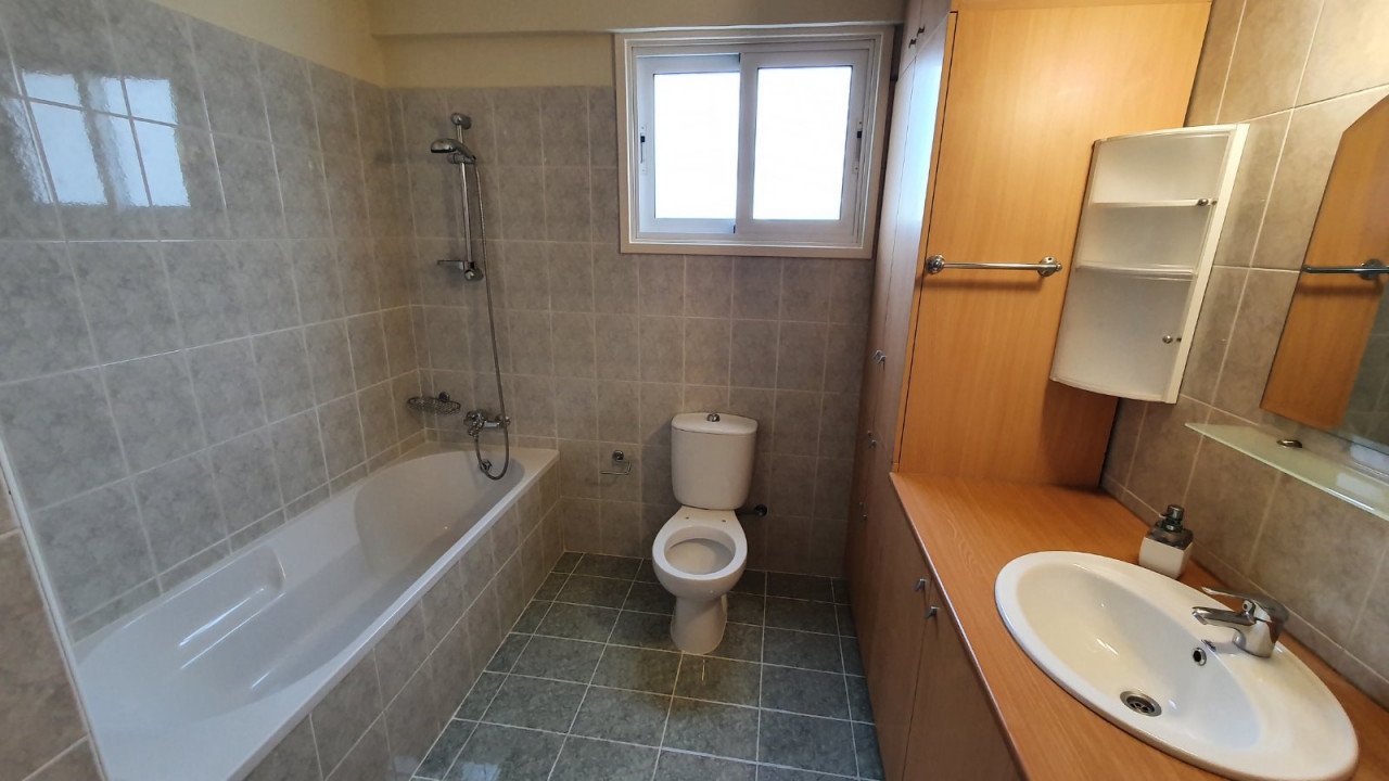 Apartment (Flat) in Kaimakli, Nicosia for Sale
